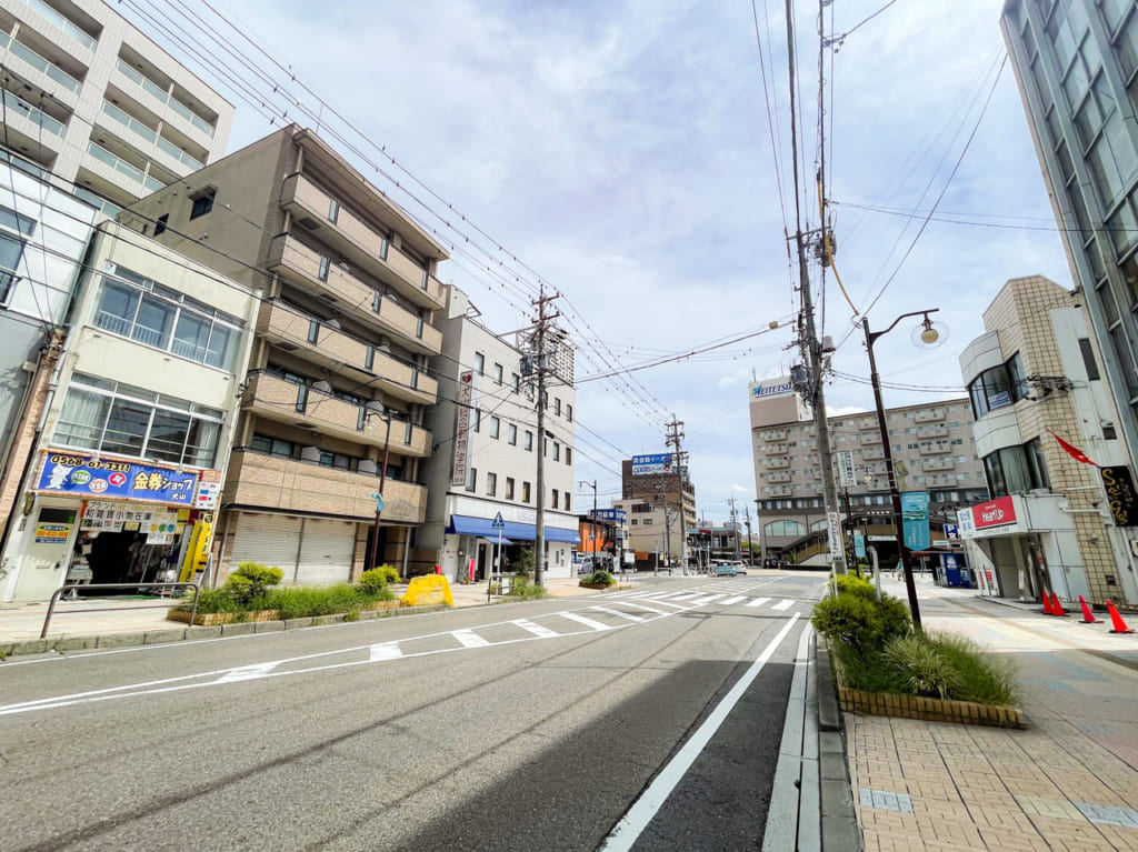 串カツ田中犬山駅前店